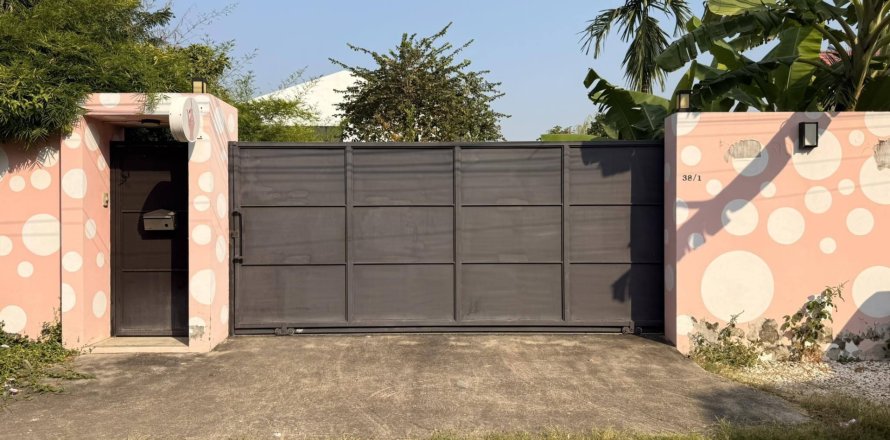 Земельный участок в Нонтхабури, Таиланд 484м2  № 158044