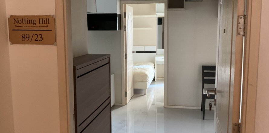 Condo à Bang Na, Bangkok, Thaïlande, 2 chambres  № 158040