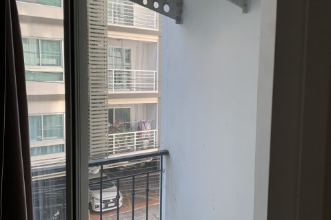 Condo à Bang Na, Bangkok, Thaïlande, 2 chambres  № 158040 - photo 7