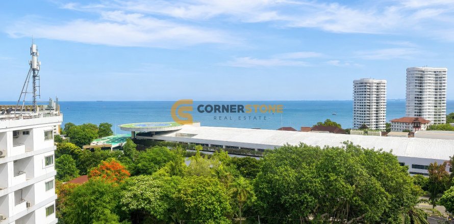 Studio in the Condo on Jomtien Beach, Pattaya, Thailand № 210237