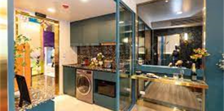 Condo à Bangkok, Thaïlande, 1 chambre  № 208609