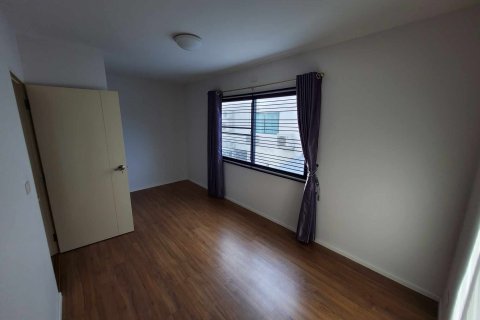 Таунхаус в Банг Круае, Таиланд с 4 спальнями  № 151393 - фото 6