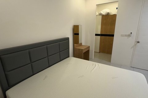 Townhouse in Ko Samui, Thailand 3 bedrooms № 151392 - photo 25