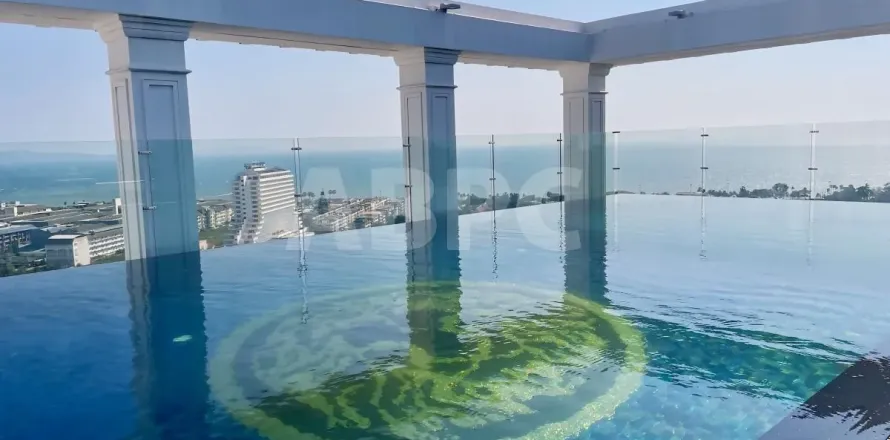 Condominio de 2 dormitorios en Jomtien Beach, Pattaya, Tailandia № 211128