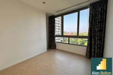 Condominio de 3 dormitorios en Pattaya, Tailandia № 211133 - foto 2