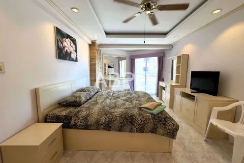 Condominio de 1 dormitorio en Jomtien Beach, Pattaya, Tailandia № 211132 - foto 5