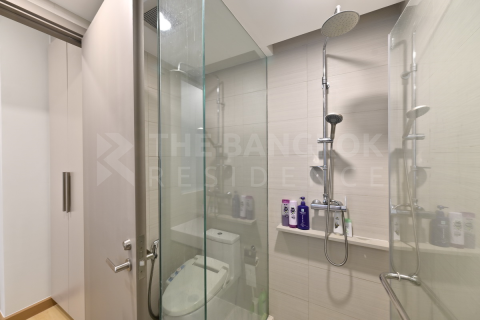 Condo in Bangkok, Thailand, 1 bedroom  № 185216