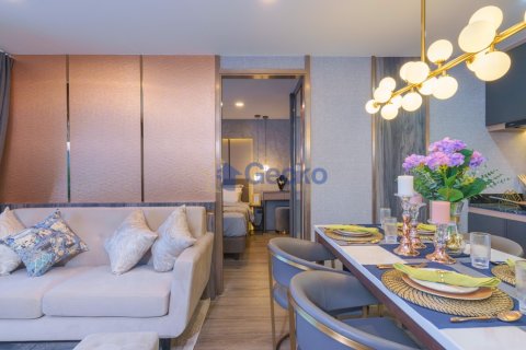 Condo à Pattaya, Thaïlande, 2 chambres  № 195849 - photo 12
