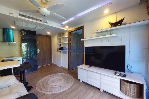 Condo in Pattaya, Thailand, 1 bedroom  № 195848 - photo 5