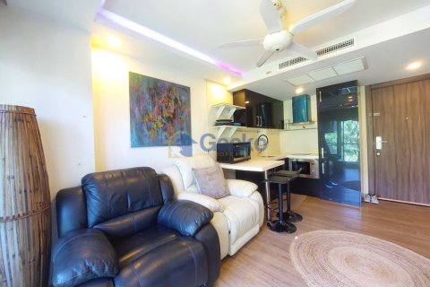 Condo in Pattaya, Thailand, 1 bedroom  № 195848 - photo 7