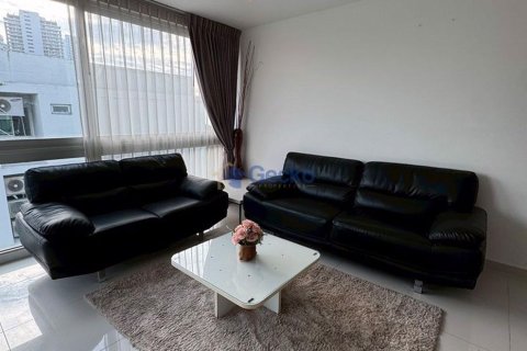Condo in Pattaya, Thailand, 3 bedrooms  № 195854 - photo 4