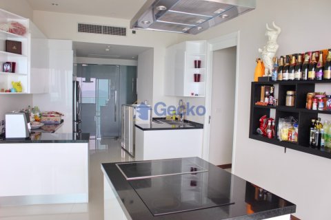 Condo à Pattaya, Thaïlande, 4 chambres № 197260 - photo 25