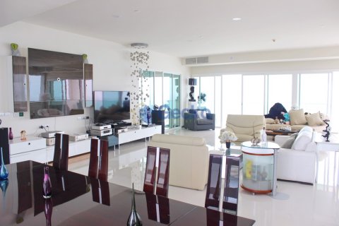 Condo à Pattaya, Thaïlande, 4 chambres № 197260 - photo 18