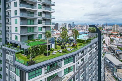 Condo in Pattaya, Thailand, 2 bedrooms  № 197263