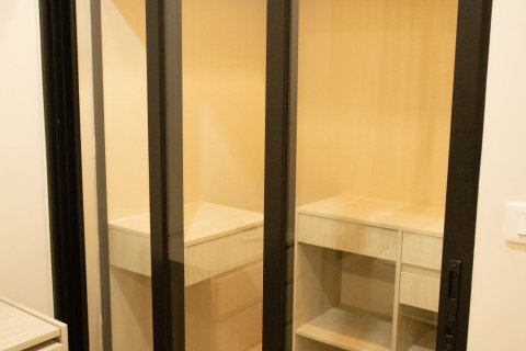 Кондоминиум с 2 спальнями в Банг Каео, Таиланд № 159069 - фото 9