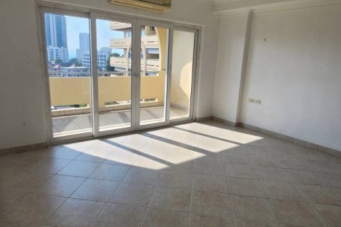 Студия в кондо в Паттайе, Таиланд № 159066 - фото 4