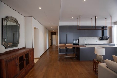 Penthouse in Pathum Wan, Bangkok, Thailand 3 bedrooms № 160538 - photo 3