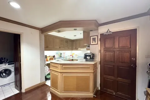 Condo in Bang Na, Bangkok, Thailand, 2 bedrooms  № 160542 - photo 4