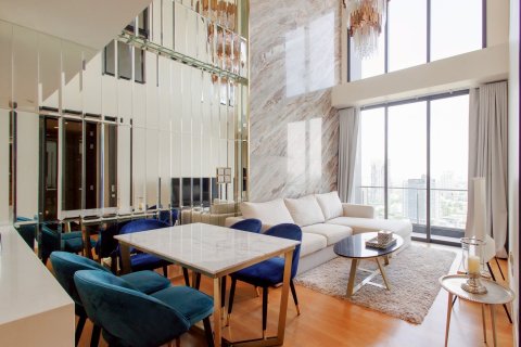 Condo in Khlong Toei, Bangkok, Thailand, 2 bedrooms  № 160539 - photo 2