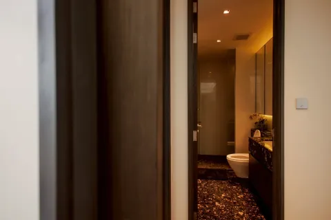 Condo in Khlong Toei, Bangkok, Thailand, 2 bedrooms  № 160539 - photo 7