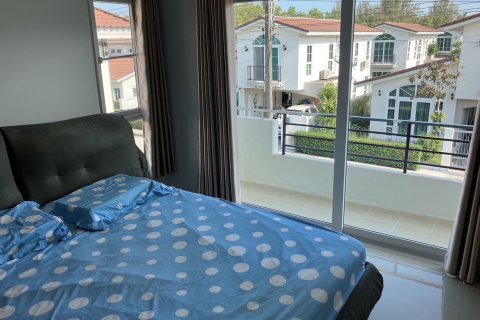 House in Phuket, Thailand 3 bedrooms № 160537 - photo 13