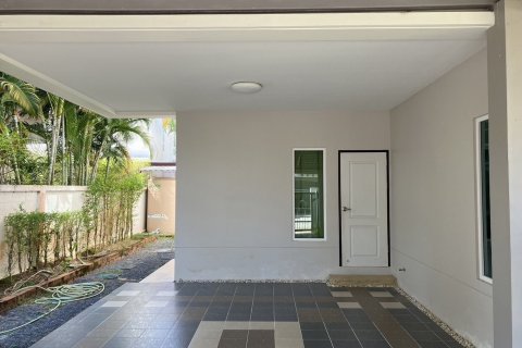 House in Phuket, Thailand 3 bedrooms № 160537 - photo 5
