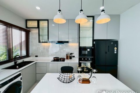 Дом в Паттайе, Таиланд с 3 спальнями № 163949 - фото 9