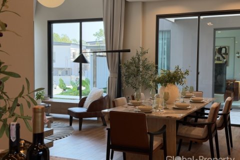 Дом в Паттайе, Таиланд с 4 спальнями № 163952 - фото 11