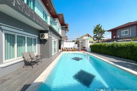 Дом в Паттайе, Таиланд с 4 спальнями № 163948 - фото 4