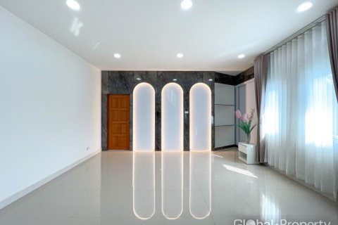 Дом в Паттайе, Таиланд с 4 спальнями № 163948 - фото 28