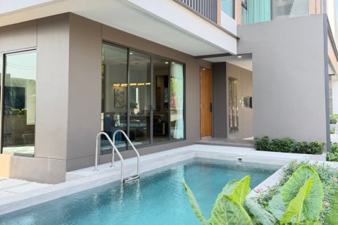 Дом в Паттайе, Таиланд с 4 спальнями № 163953 - фото 2