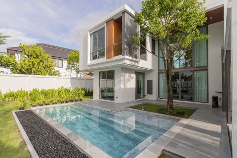 Villa in Chiang Mai, Thailand 5 bedrooms № 198758 - photo 27