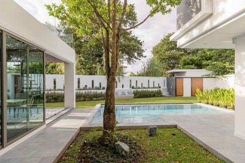 Villa in Chiang Mai, Thailand 5 bedrooms № 198758 - photo 12