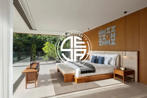 Villa on Layan Beach, Thailand 4 bedrooms № 198755 - photo 6