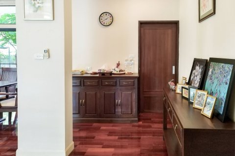House in Chiang Mai, Thailand 3 bedrooms № 198757 - photo 10