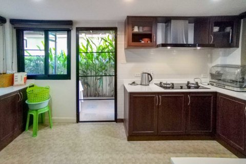 House in Chiang Mai, Thailand 3 bedrooms № 198757 - photo 14