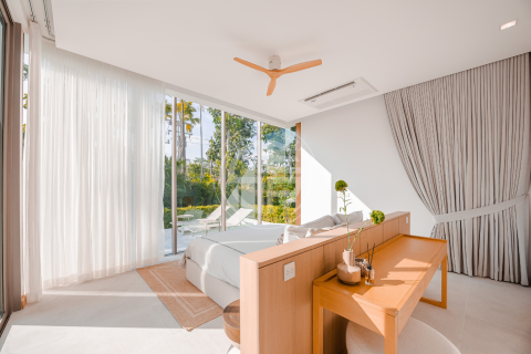 Villa in Phuket, Thailand 4 bedrooms № 198756 - photo 9