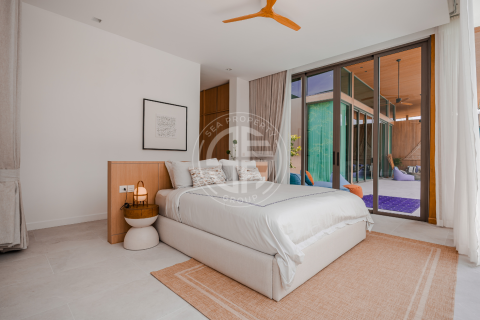 Villa in Phuket, Thailand 4 bedrooms № 198756 - photo 5
