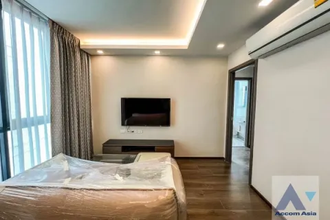 Condominio de 2 dormitorios en Huai Khwang, Bangkok, Tailandia № 219670