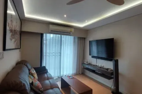 Condominio de 1 dormitorio en Khlong Toei, Bangkok, Tailandia № 219674