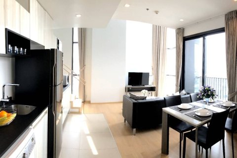 Дуплекс в Ваттхане, Бангкок, Таиланд с 2 спальнями  № 169517 - фото 3