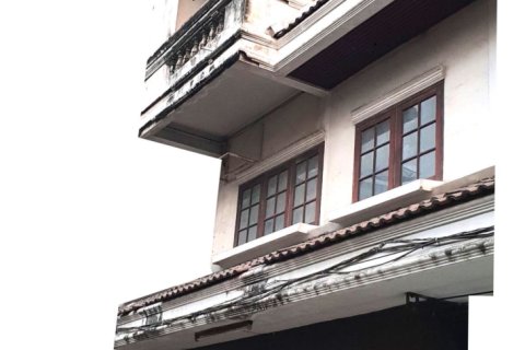 Townhouse in Lak Si, Bangkok, Thailand 6 bedrooms № 169515 - photo 2