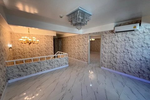 Кондоминиум с 4 спальнями в Ваттхане, Бангкок, Таиланд № 169512 - фото 8