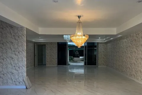 Кондоминиум с 4 спальнями в Ваттхане, Бангкок, Таиланд № 169512 - фото 1