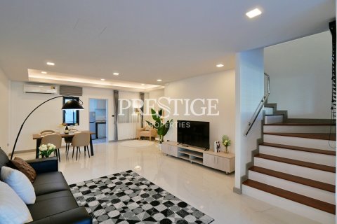 บ้านในพัทยา, ประเทศไทย 25 ห้องนอน № 198560 - รูปถ่าย 13
