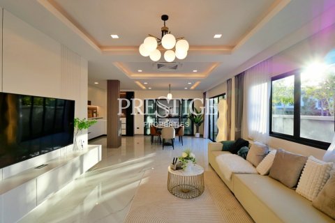 บ้านในพัทยา, ประเทศไทย 25 ห้องนอน № 198560 - รูปถ่าย 3