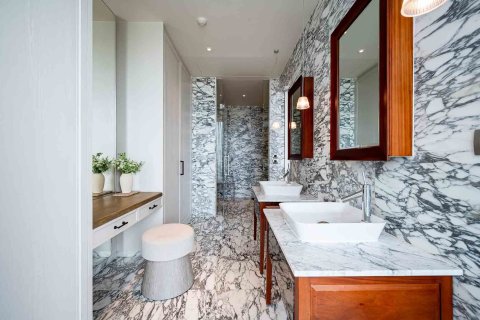 Condo in Watthana, Bangkok, Thailand, 3 bedrooms  № 149167 - photo 4