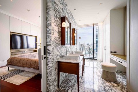 Condo in Watthana, Bangkok, Thailand, 3 bedrooms  № 149167 - photo 5