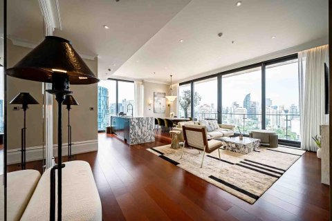 Condo in Watthana, Bangkok, Thailand, 3 bedrooms  № 149167 - photo 9