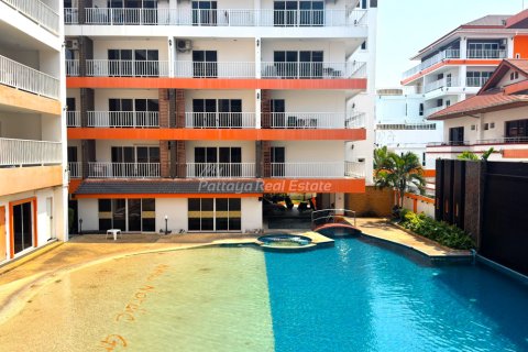 Studio in the Condo in Bang Lamung, Thailand № 205085 - photo 13